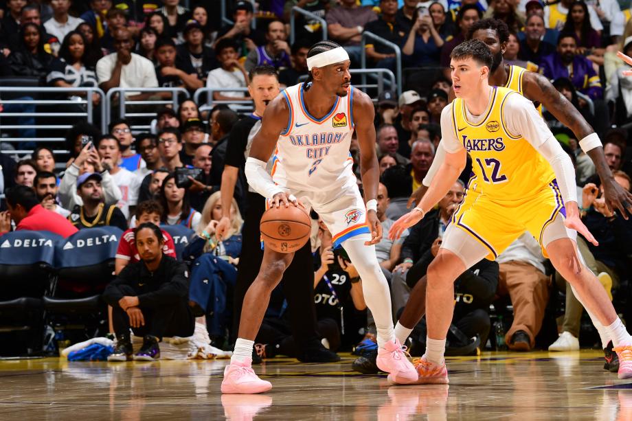 云开体育-詹姆斯缺战亚历山大25+8 残阵湖人36分惨败雷霆